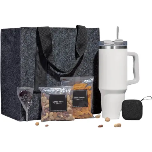 Yatta Graceful Goodies Hamper Off White